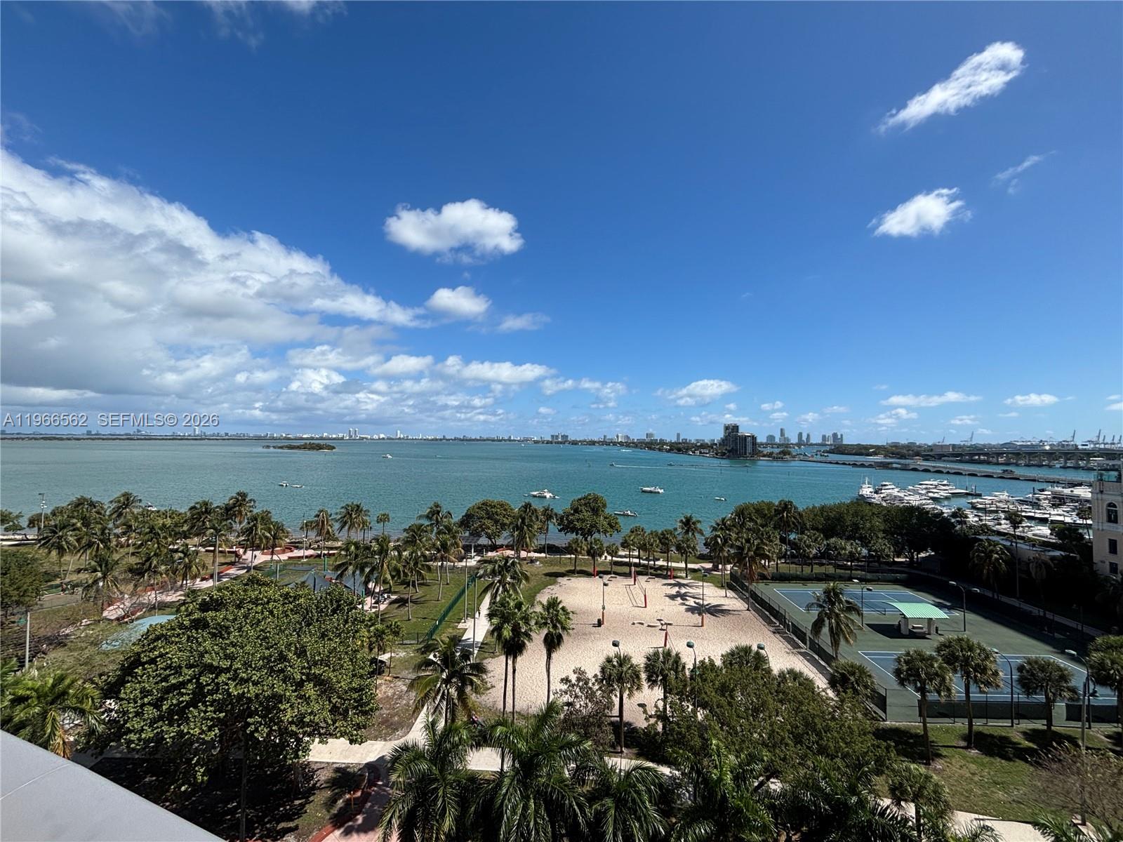488 NE 18th St #802, Miami FL 33132