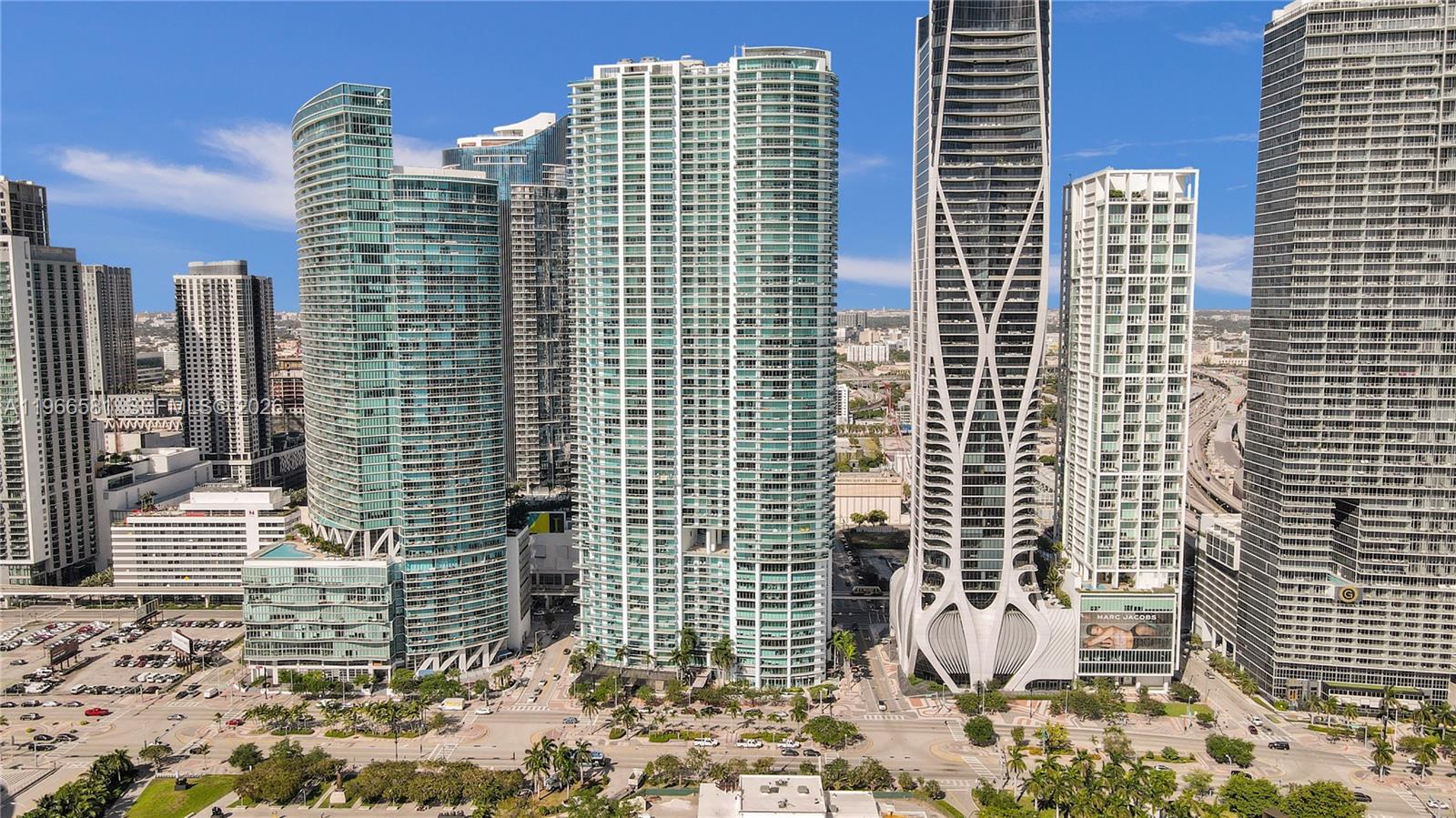 900 Biscayne Blvd #2907, Miami FL 33132