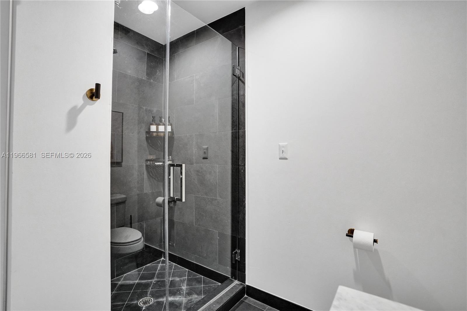 900 Biscayne Blvd #2907, Miami FL 33132