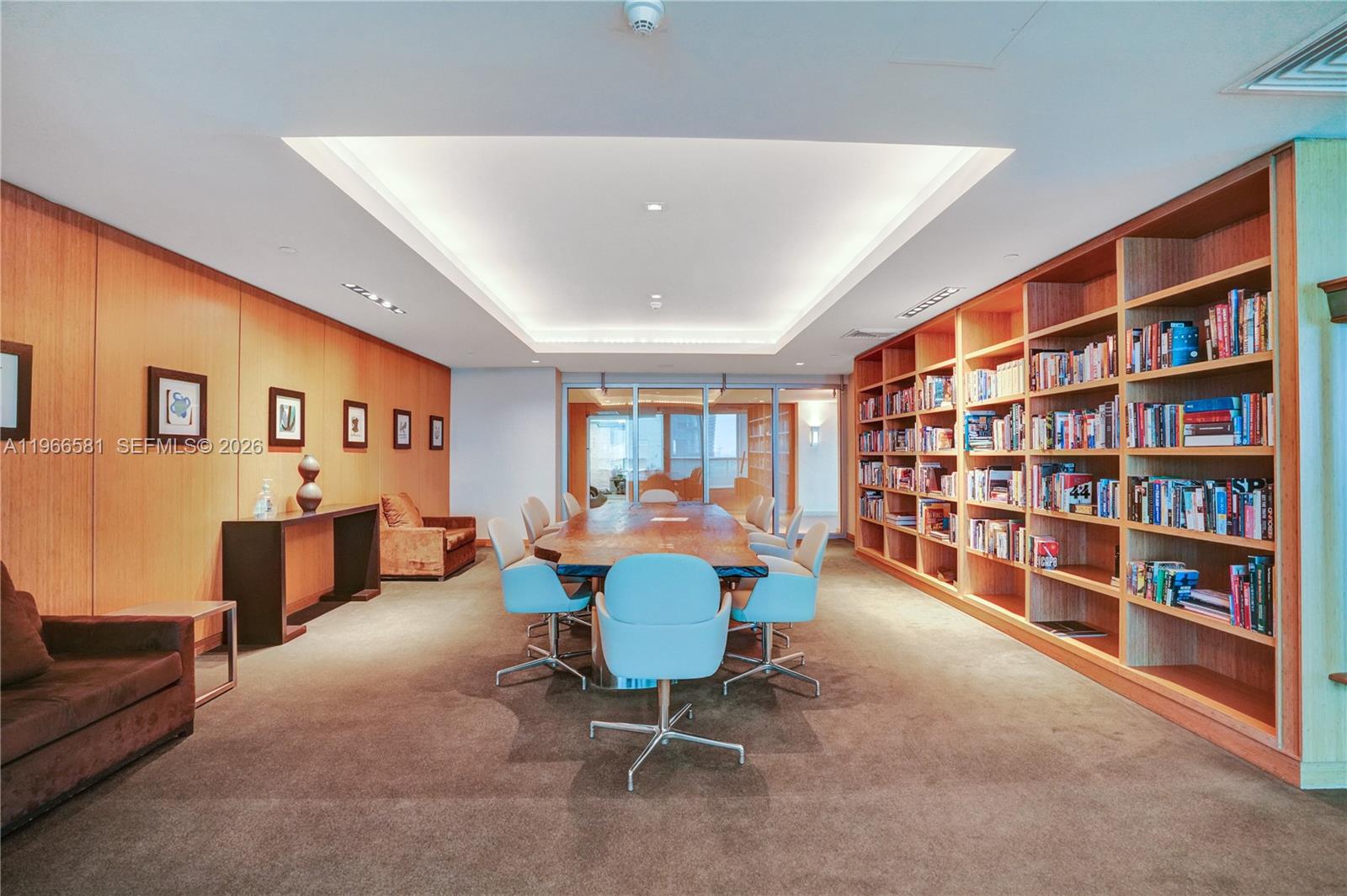 900 Biscayne Blvd #2907, Miami FL 33132