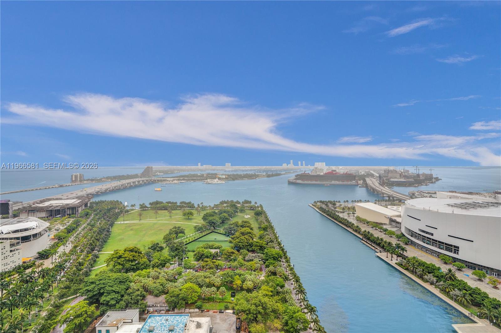 900 Biscayne Blvd #2907, Miami FL 33132