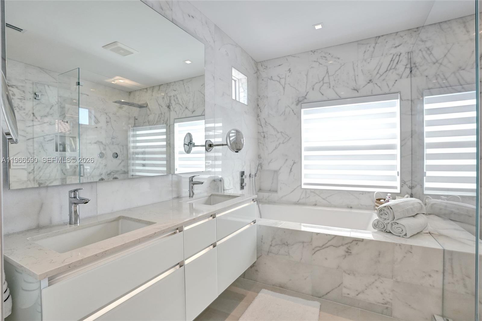 20824 NE 37th Ave #20824, Aventura FL 33180