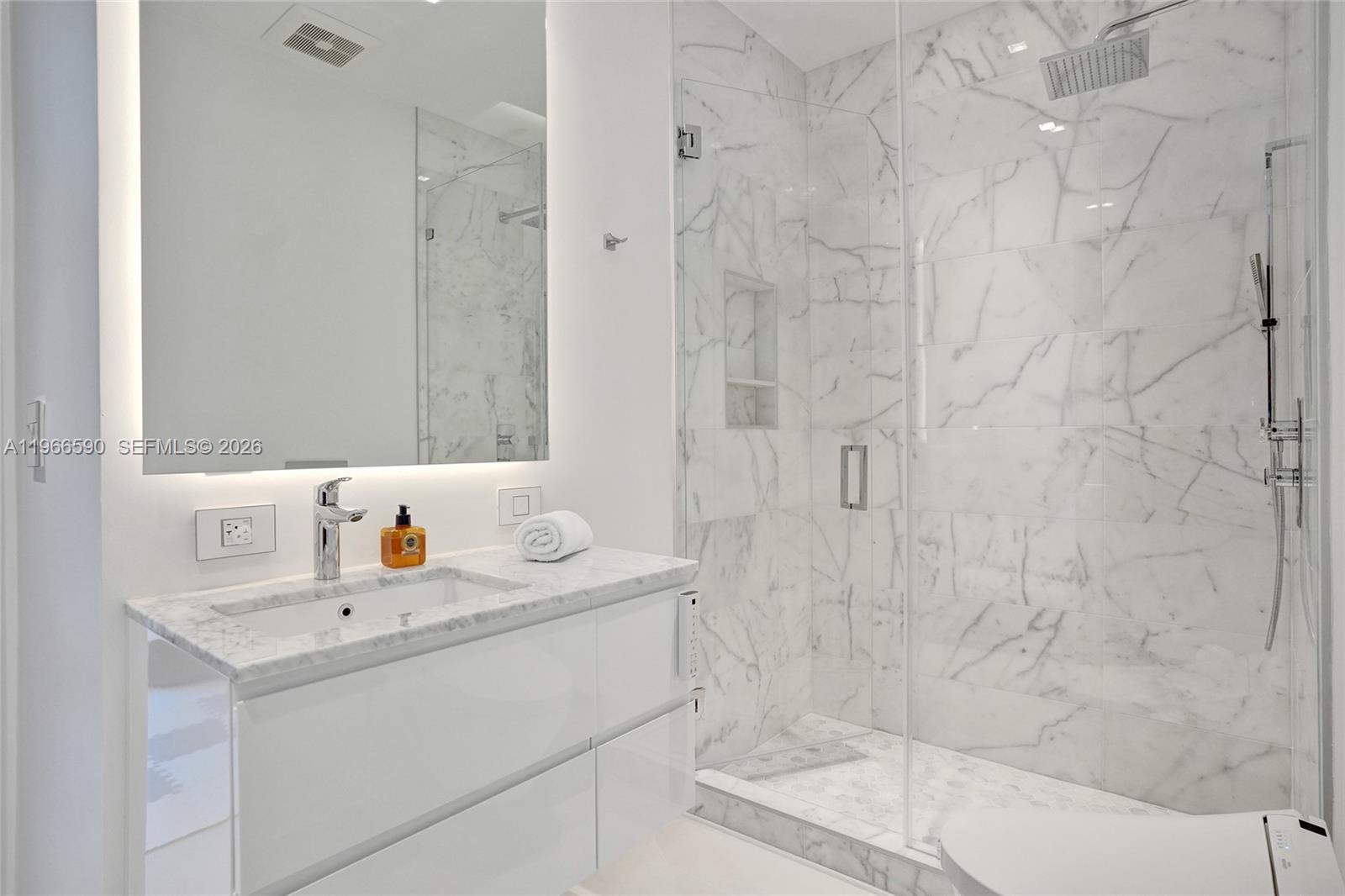 20824 NE 37th Ave #20824, Aventura FL 33180