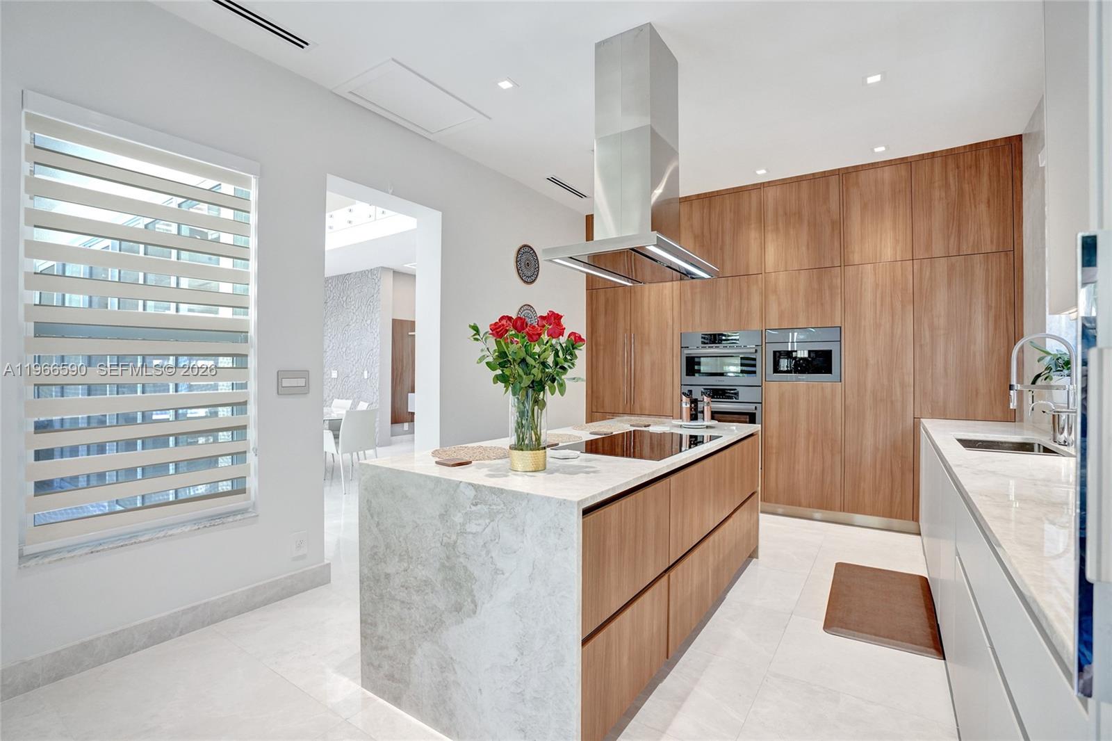 20824 NE 37th Ave #20824, Aventura FL 33180