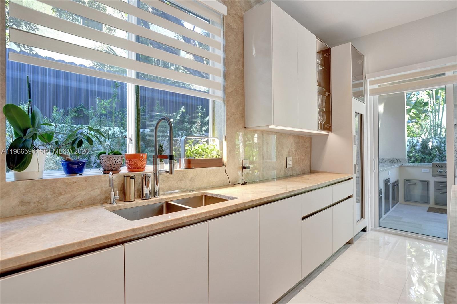20824 NE 37th Ave #20824, Aventura FL 33180