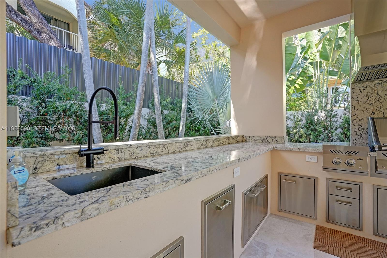 20824 NE 37th Ave #20824, Aventura FL 33180