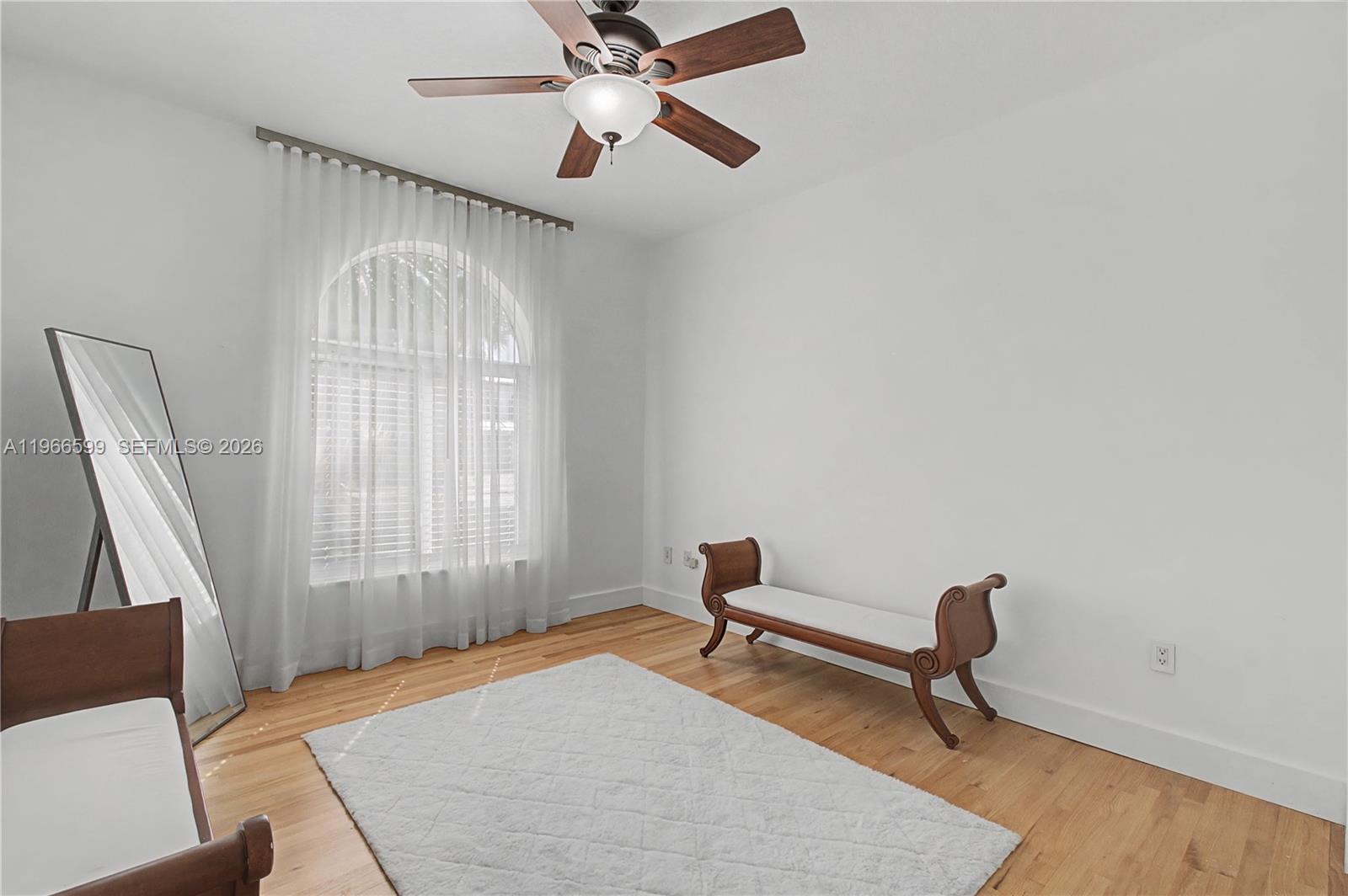 8305 NW 157th Ter, Miami Lakes FL 33016