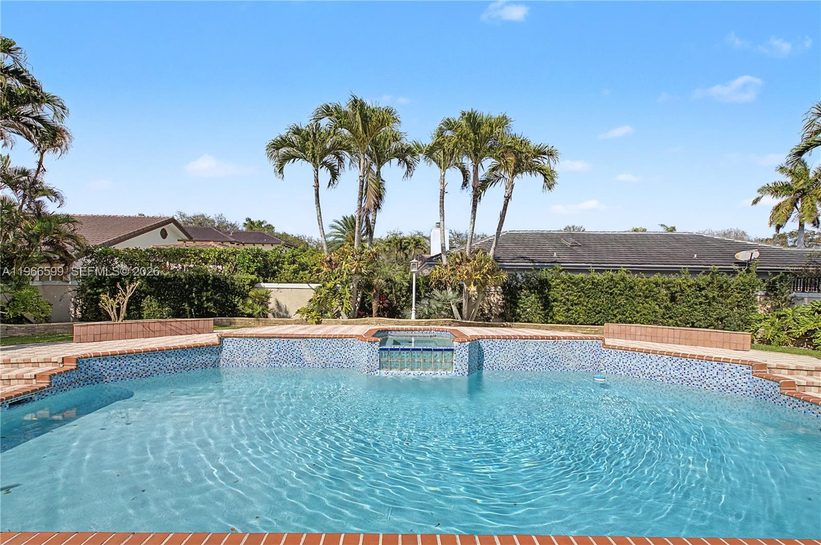 8305 NW 157th Ter, Miami Lakes FL 33016
