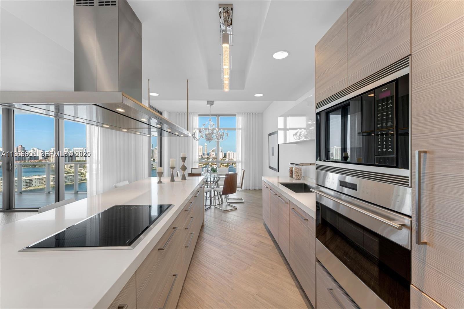 17301 Biscayne Blvd #2110, North Miami Beach FL 33160