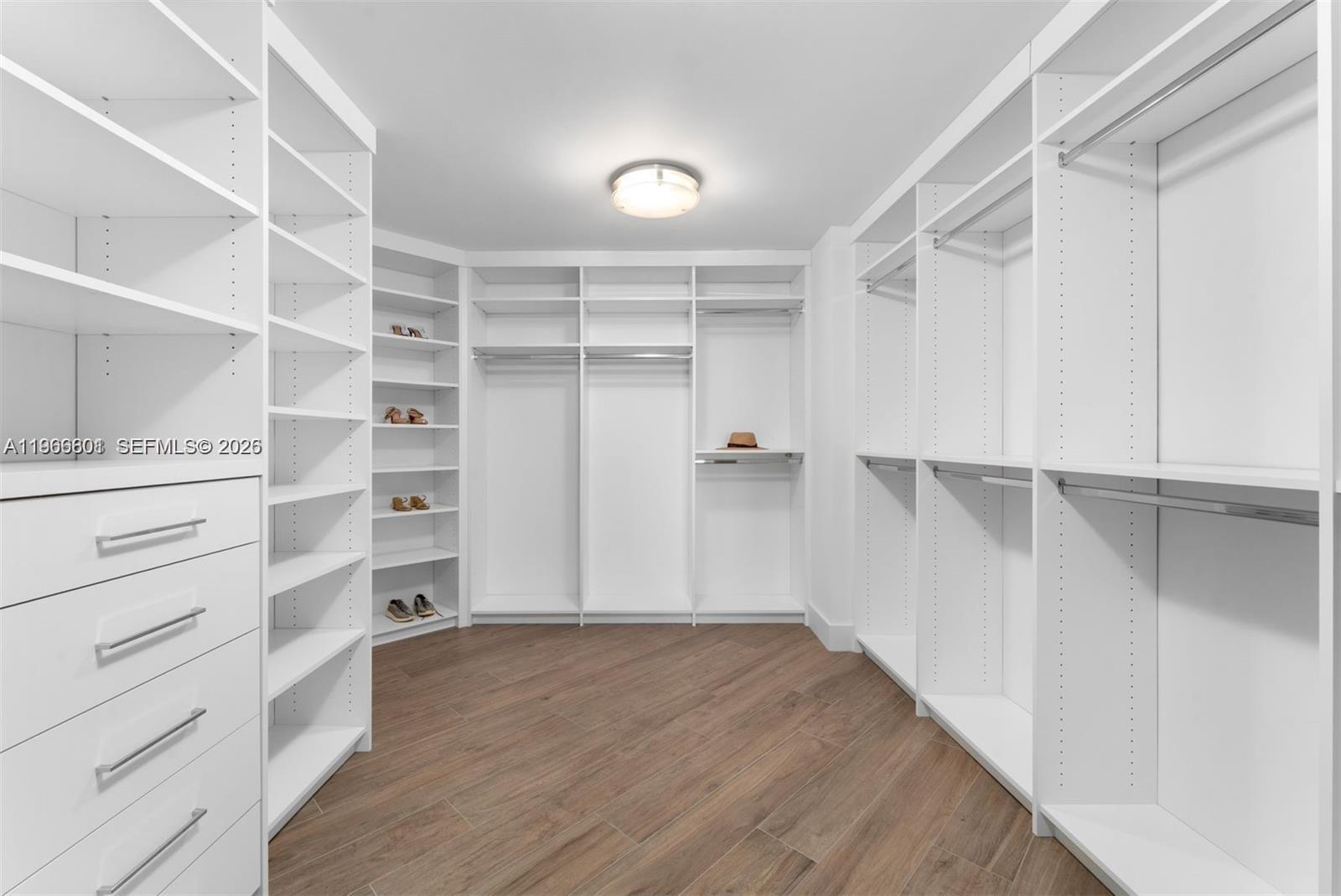 17301 Biscayne Blvd #2110, North Miami Beach FL 33160