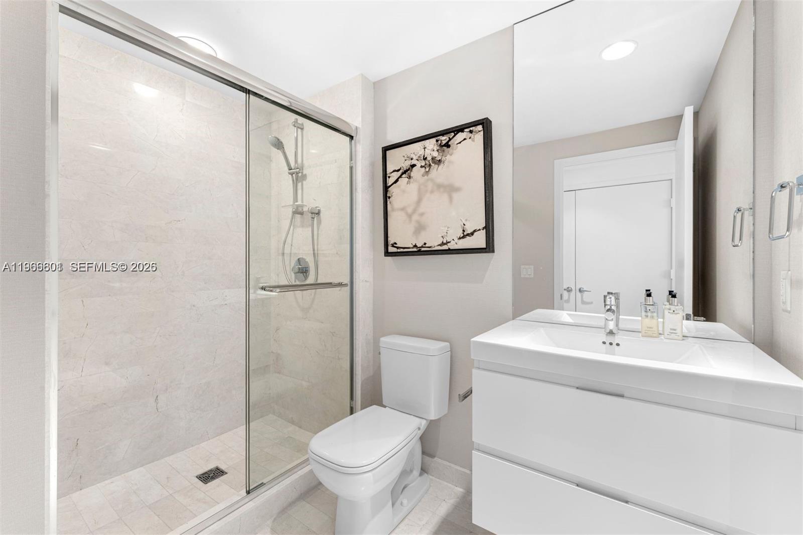 17301 Biscayne Blvd #2110, North Miami Beach FL 33160