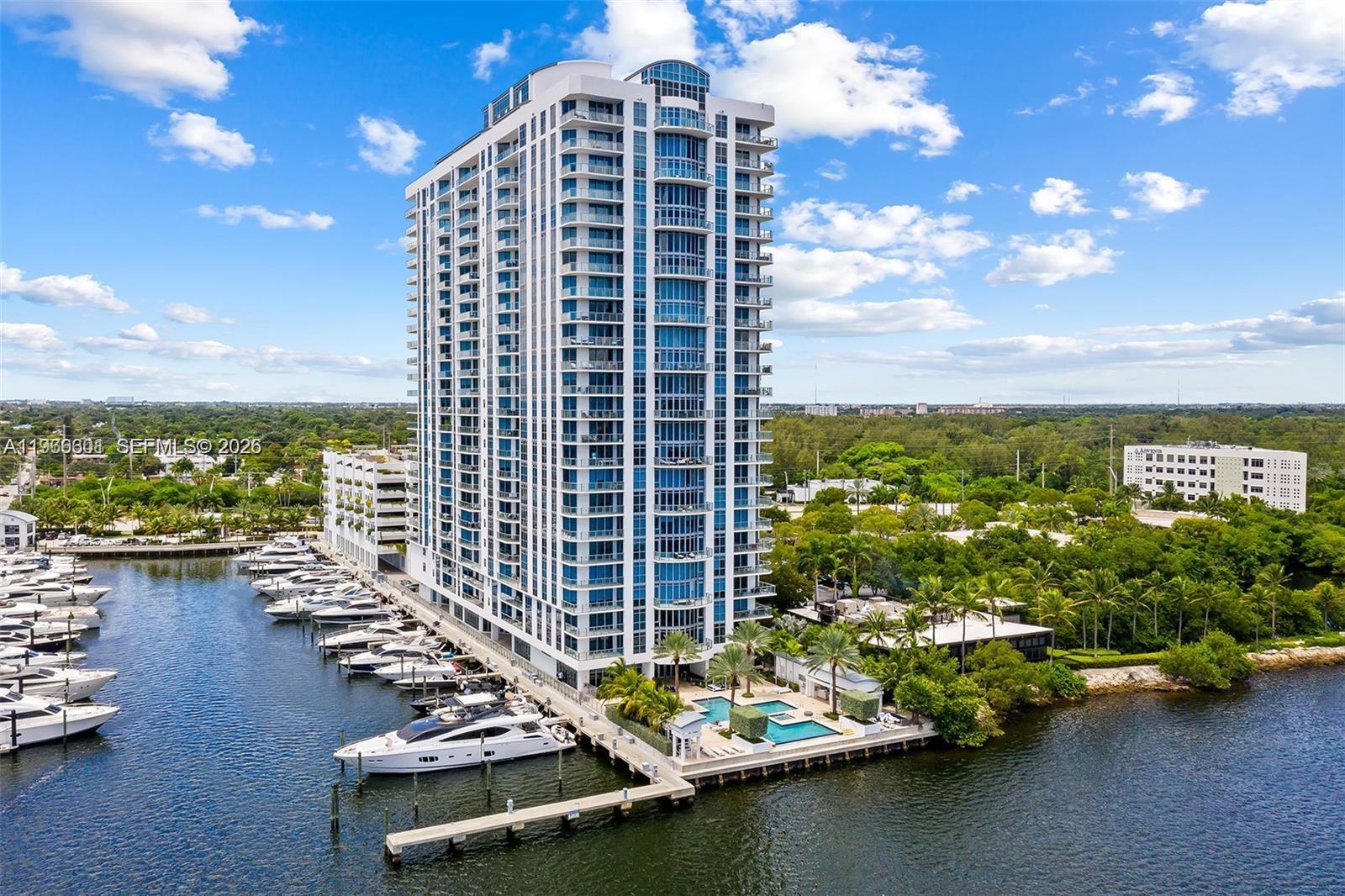 17301 Biscayne Blvd #2110, North Miami Beach FL 33160