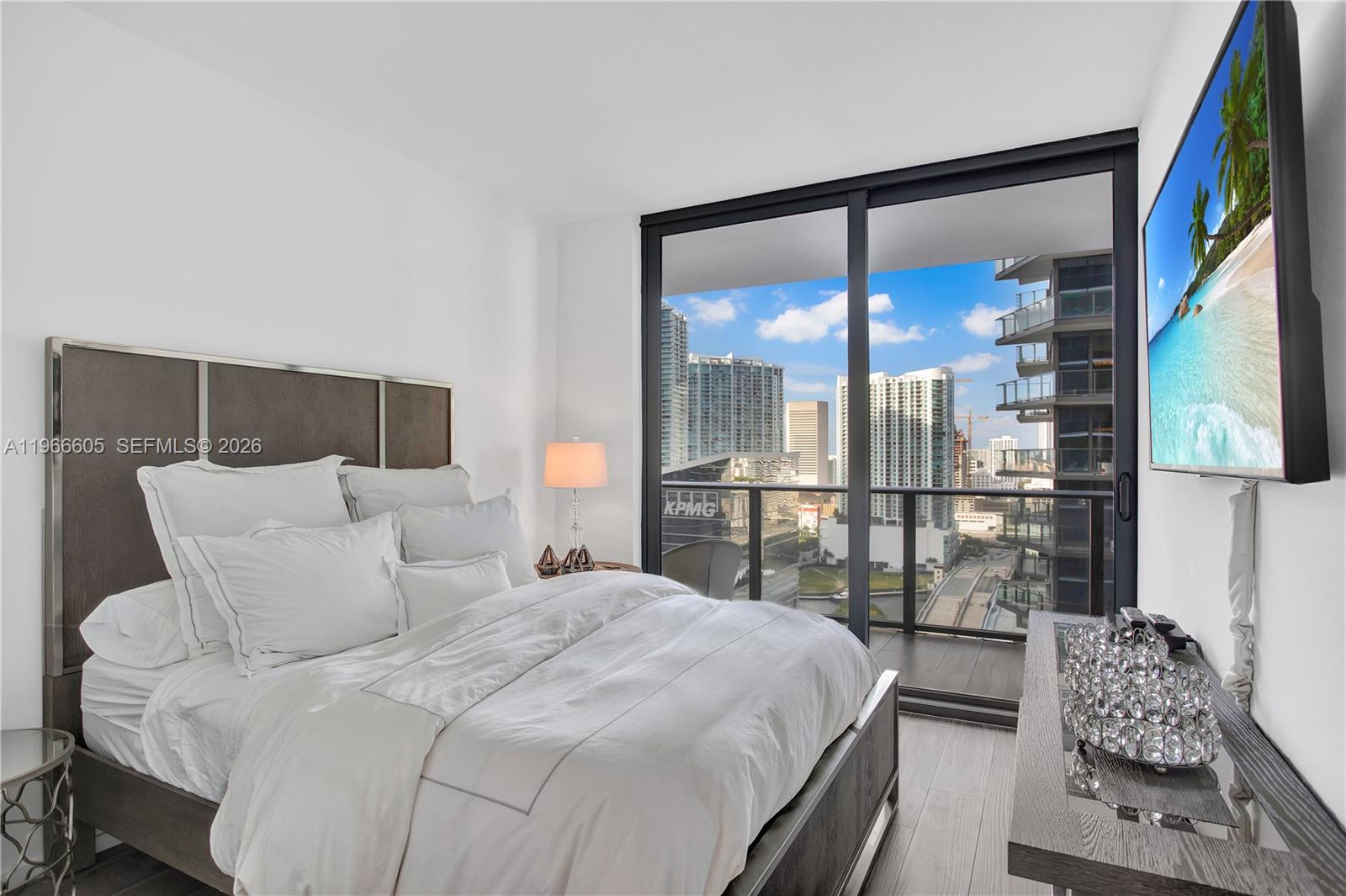801 S Miami Ave #2209, Miami FL 33130