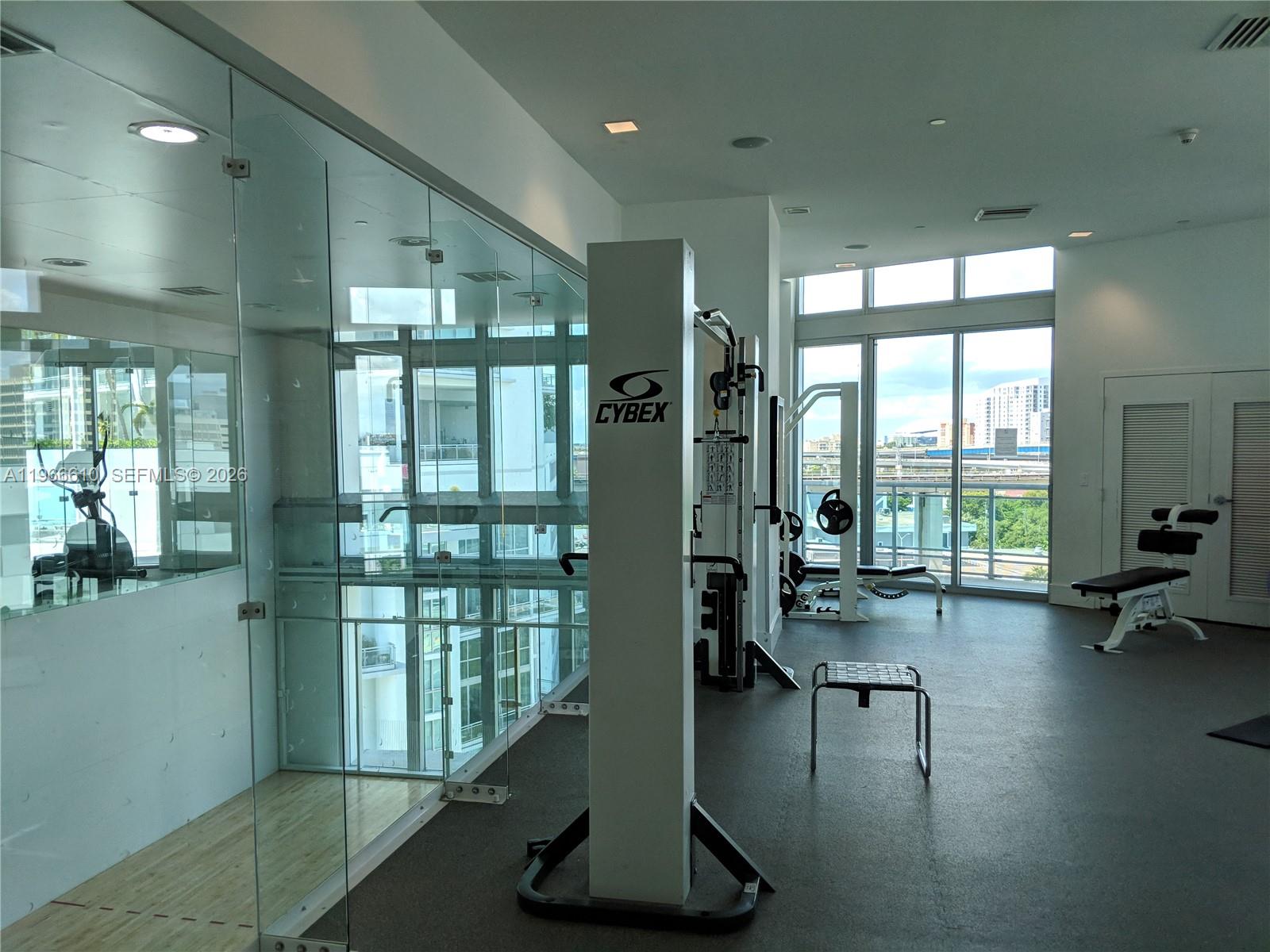 350 S Miami Ave #1901, Miami FL 33130