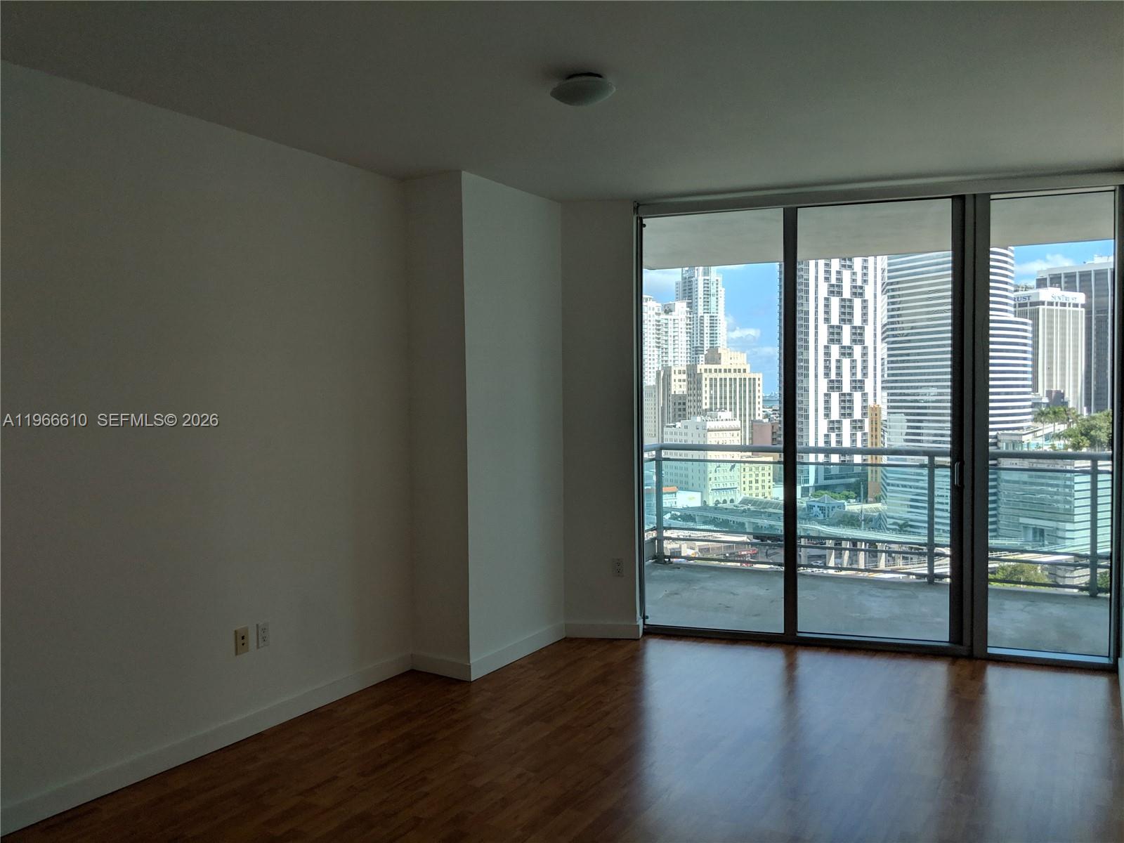 350 S Miami Ave #1901, Miami FL 33130