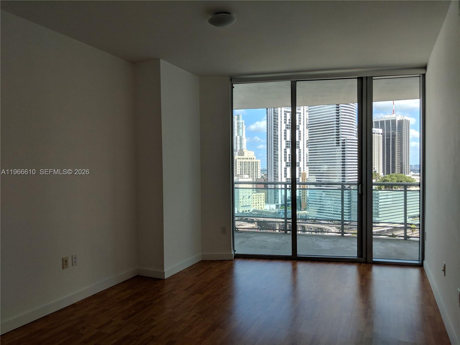350 S Miami Ave #1901, Miami FL 33130