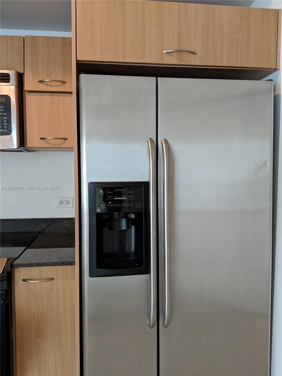 350 S Miami Ave #1901, Miami FL 33130