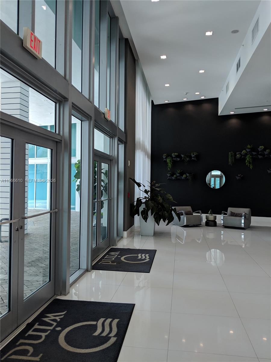 350 S Miami Ave #1901, Miami FL 33130
