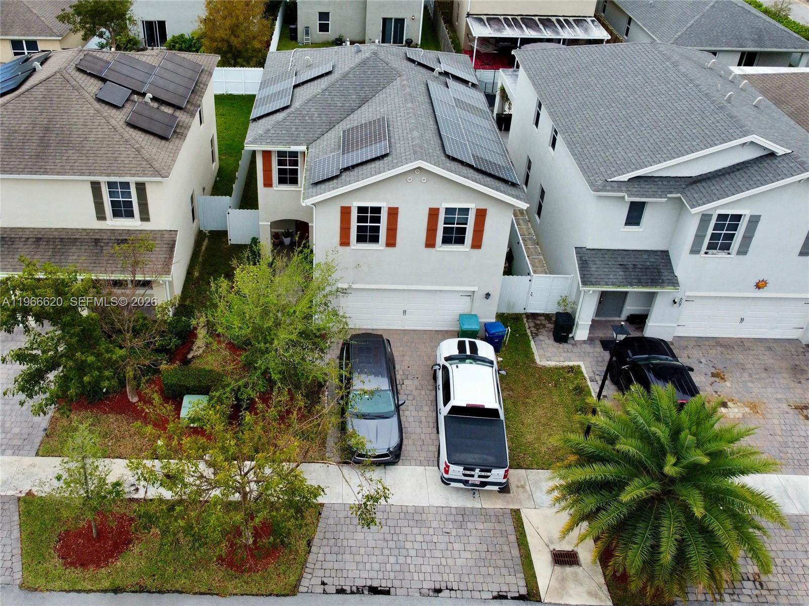 613 NE 5th Way, Florida City FL 33034