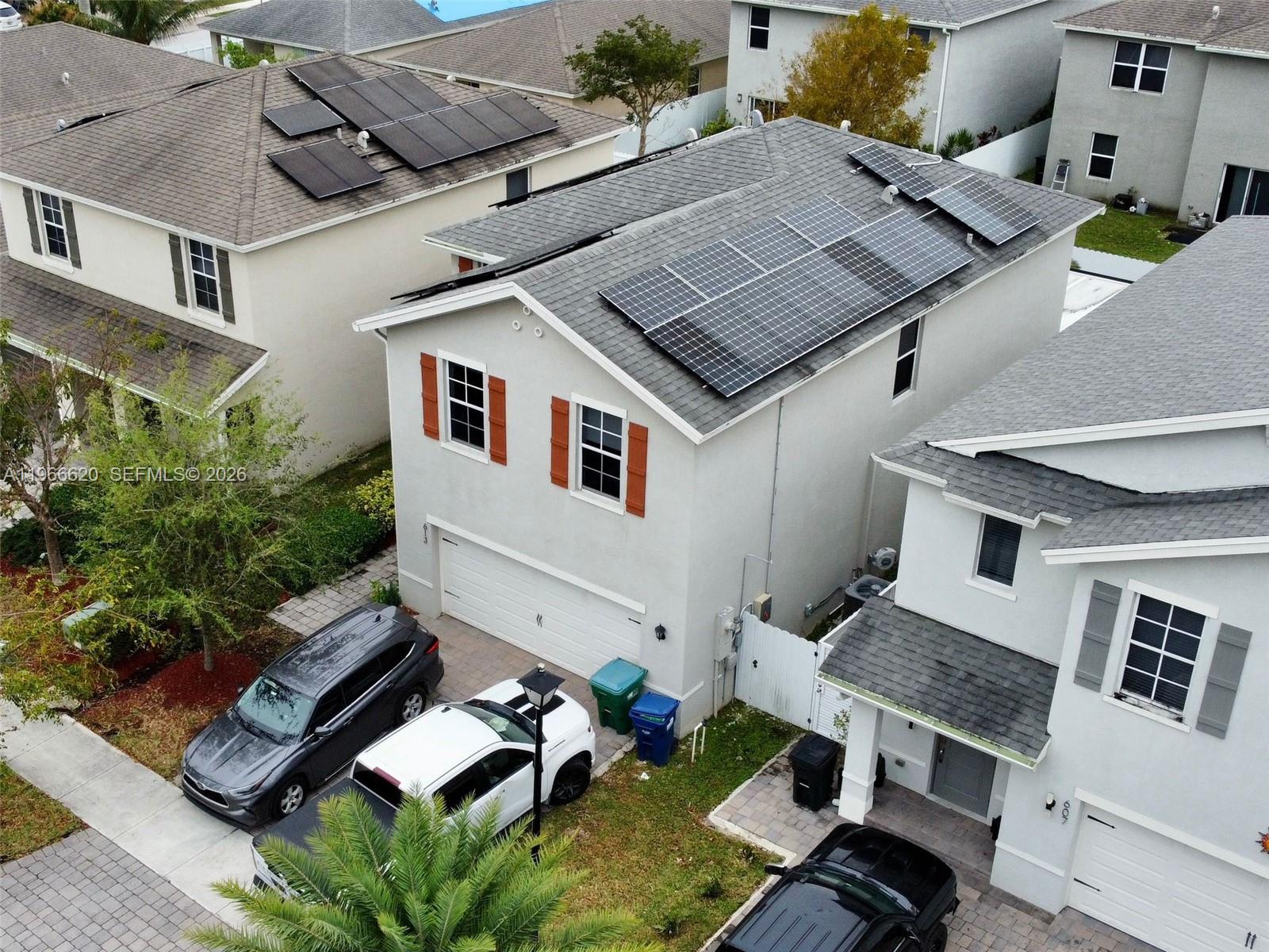 613 NE 5th Way, Florida City FL 33034