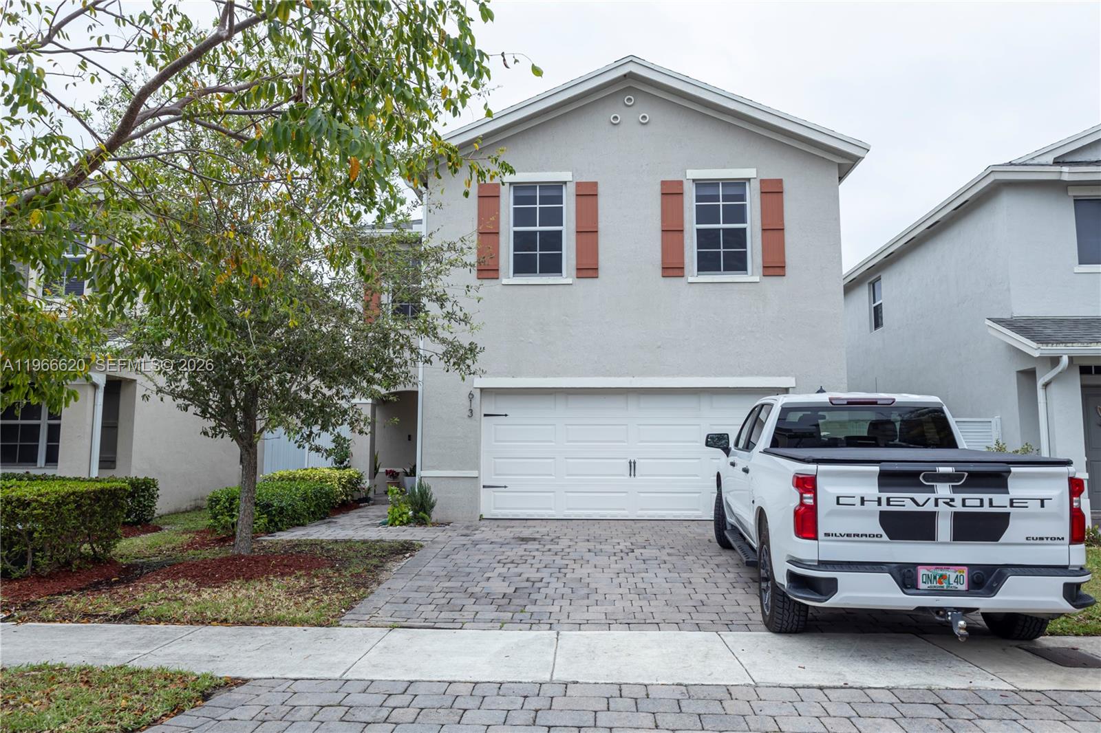 613 NE 5th Way, Florida City FL 33034