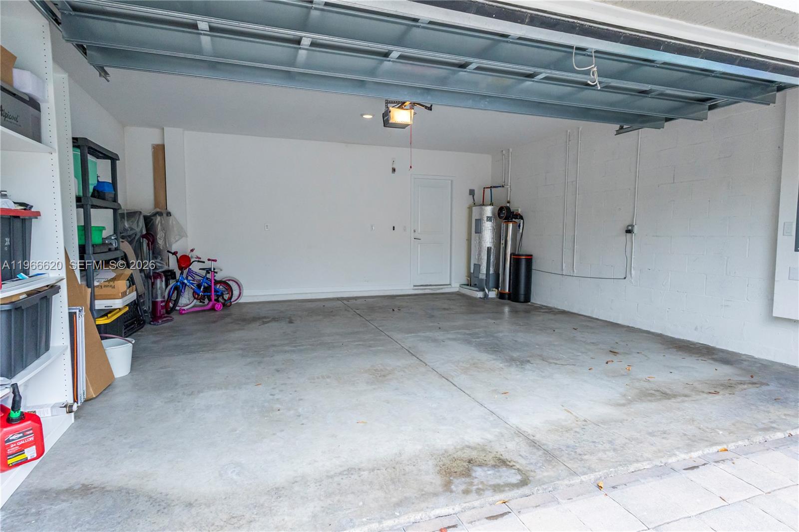 613 NE 5th Way, Florida City FL 33034