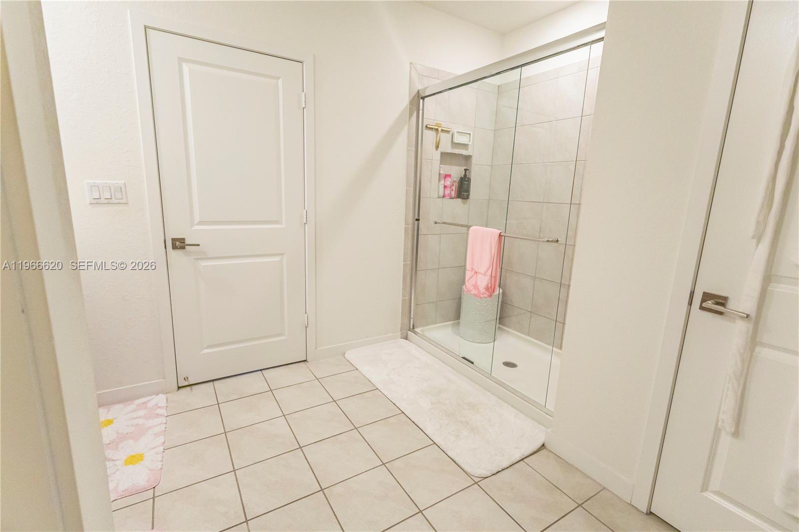 613 NE 5th Way, Florida City FL 33034