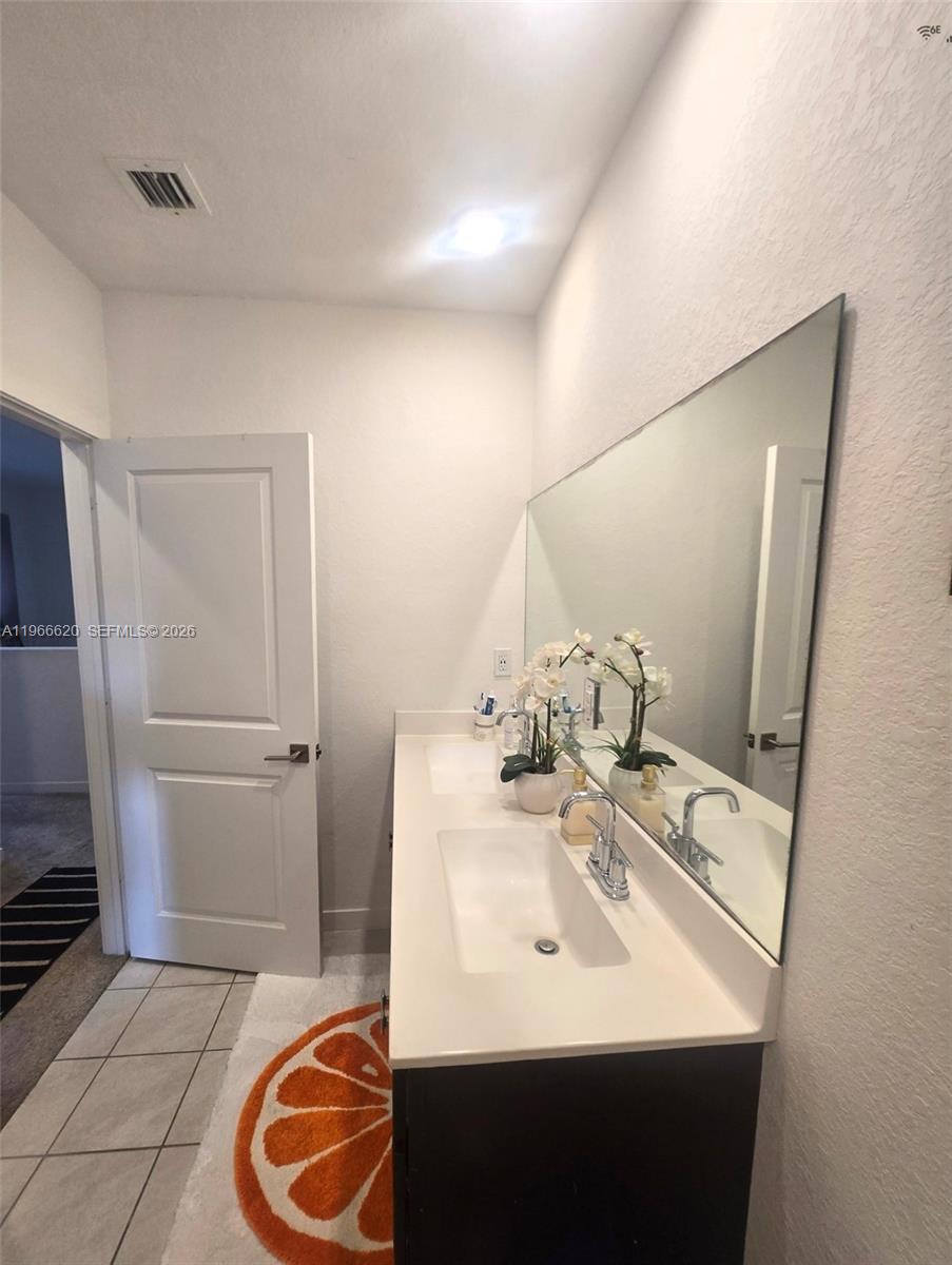 613 NE 5th Way, Florida City FL 33034