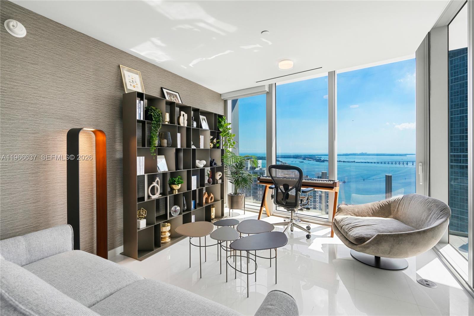 300 Biscayne Blvd Way #4005, Miami FL 33131