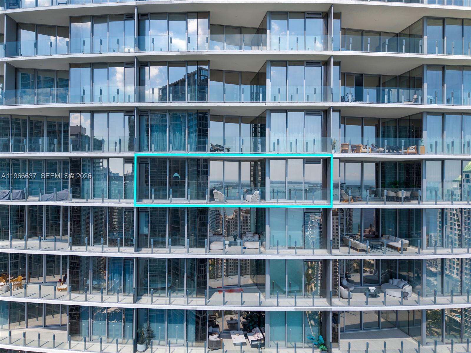 300 Biscayne Blvd Way #4005, Miami FL 33131