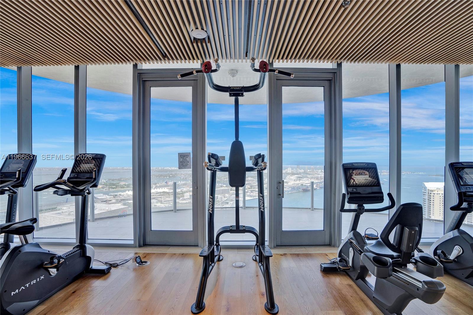 300 Biscayne Blvd Way #4005, Miami FL 33131