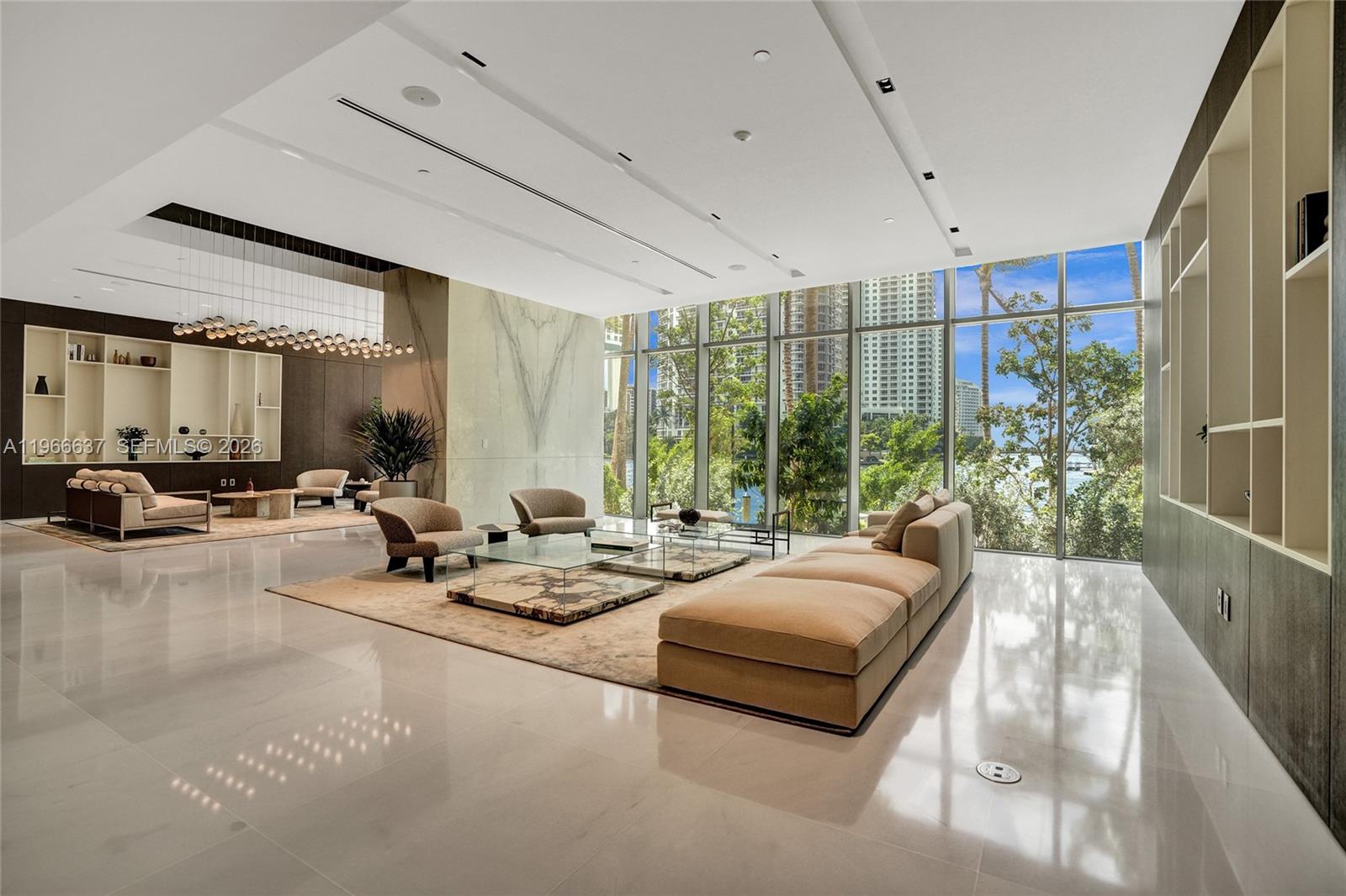 300 Biscayne Blvd Way #4005, Miami FL 33131