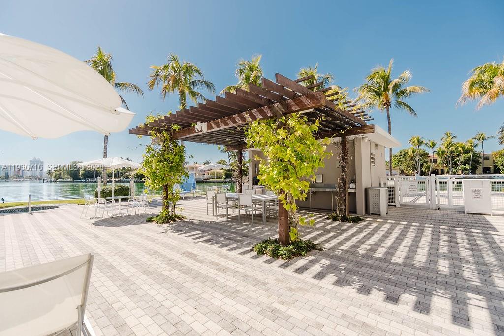 6103 Aqua Ave #702, Miami Beach FL 33141
