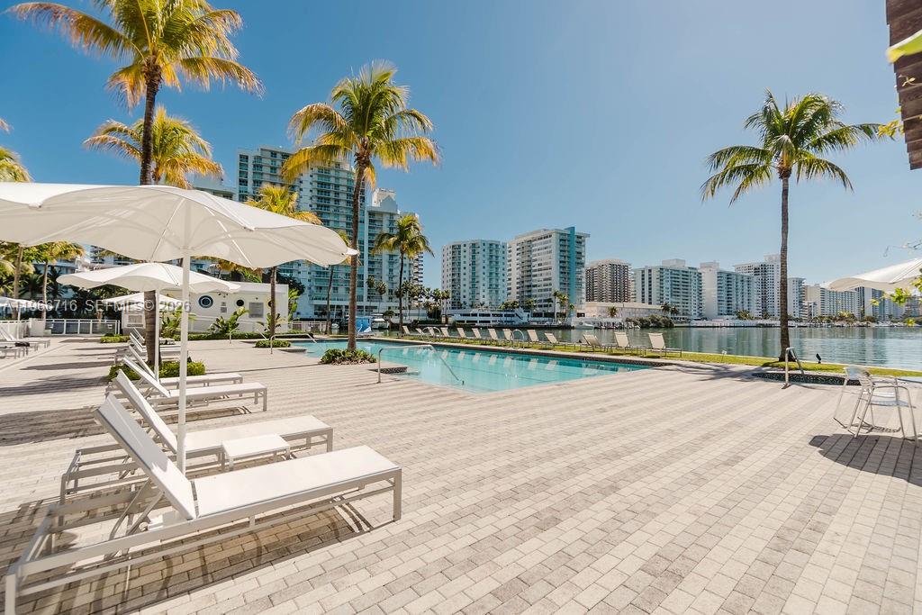 6103 Aqua Ave #702, Miami Beach FL 33141