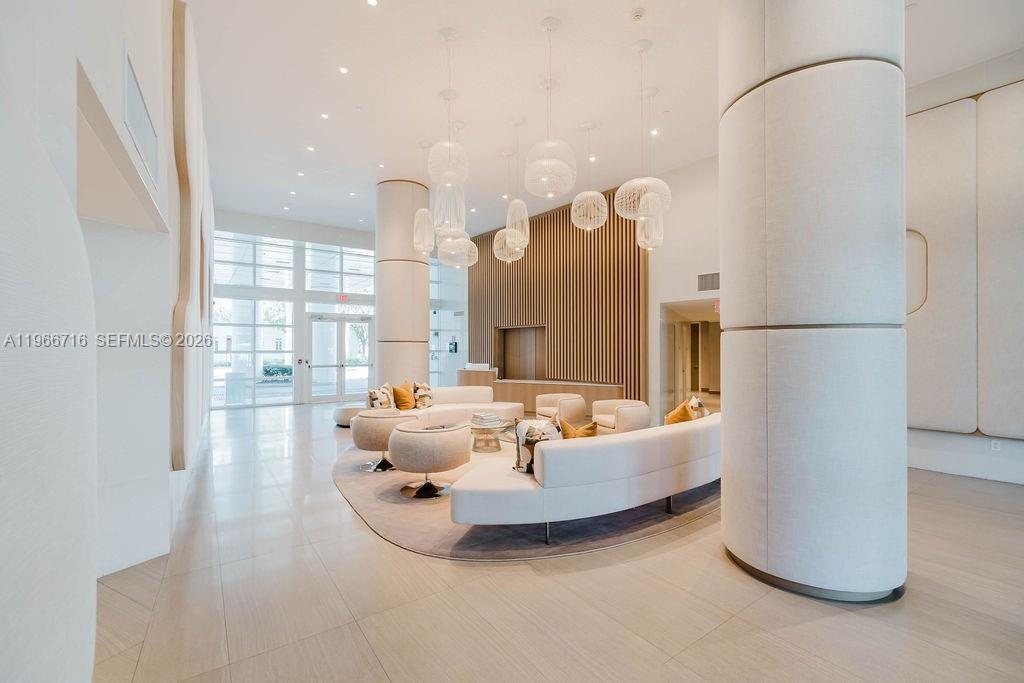 6103 Aqua Ave #702, Miami Beach FL 33141