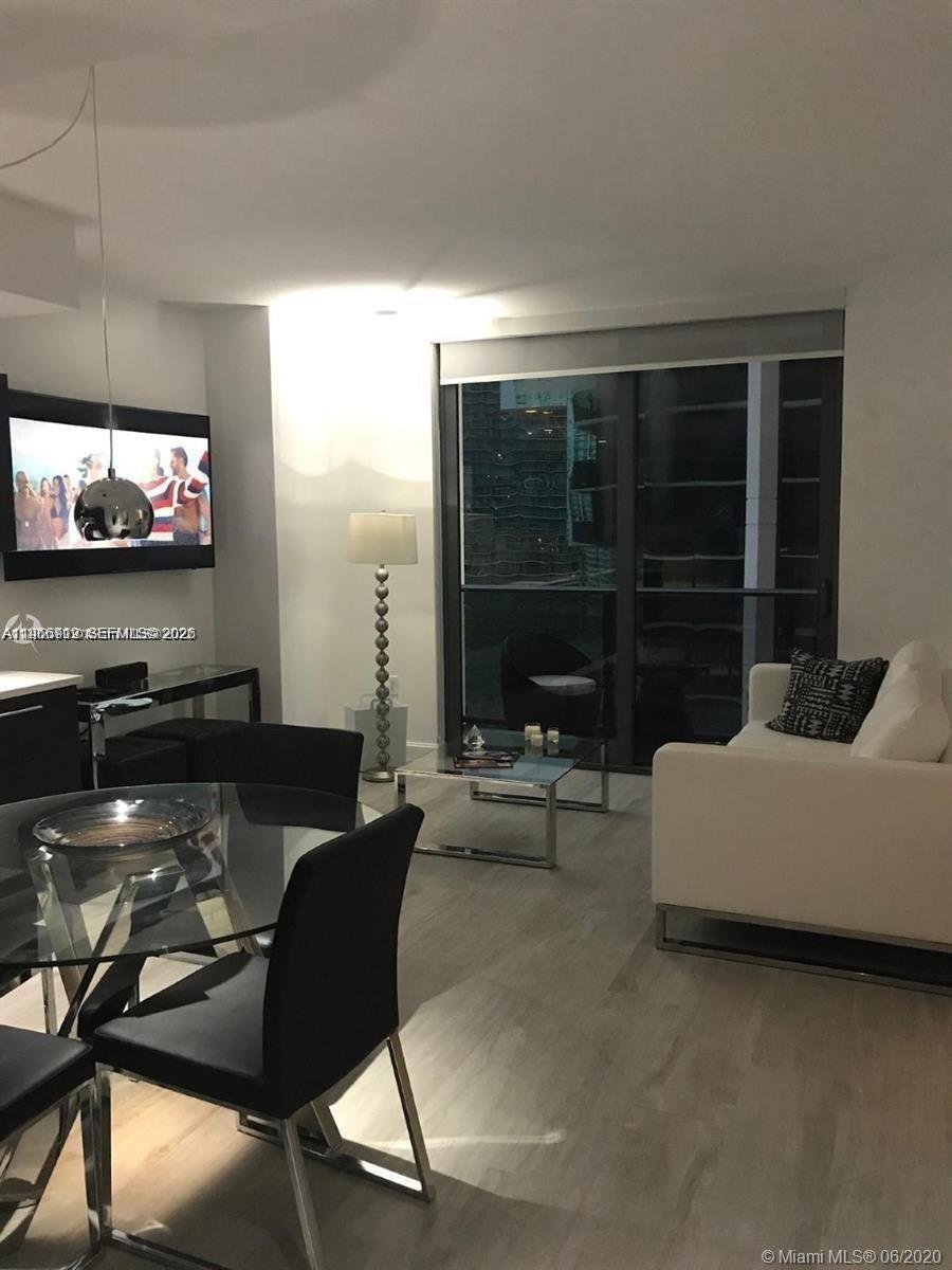 55 SW 9th St #2307, Miami FL 33130
