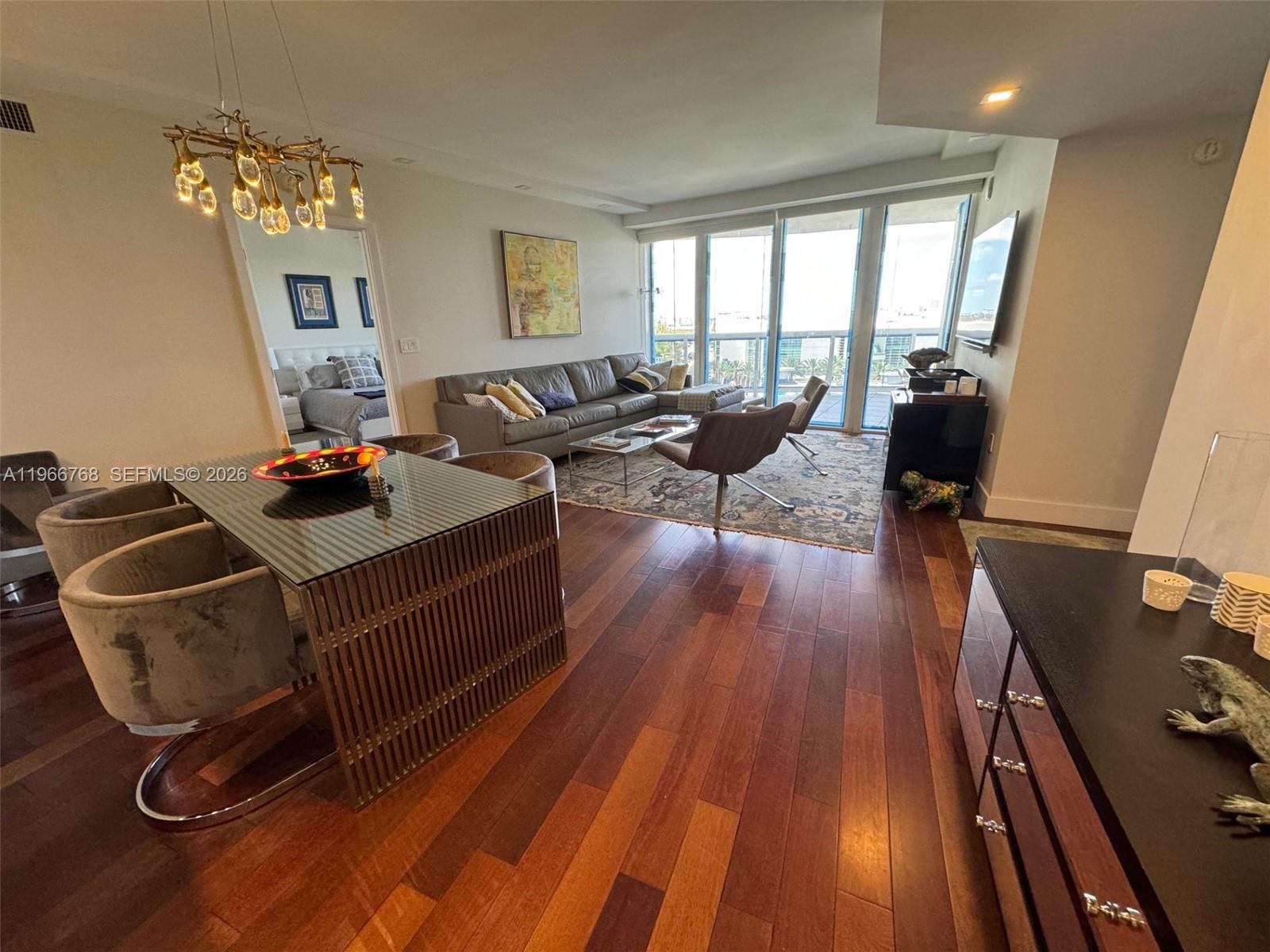 400 Alton Rd #905, Miami Beach FL 33139