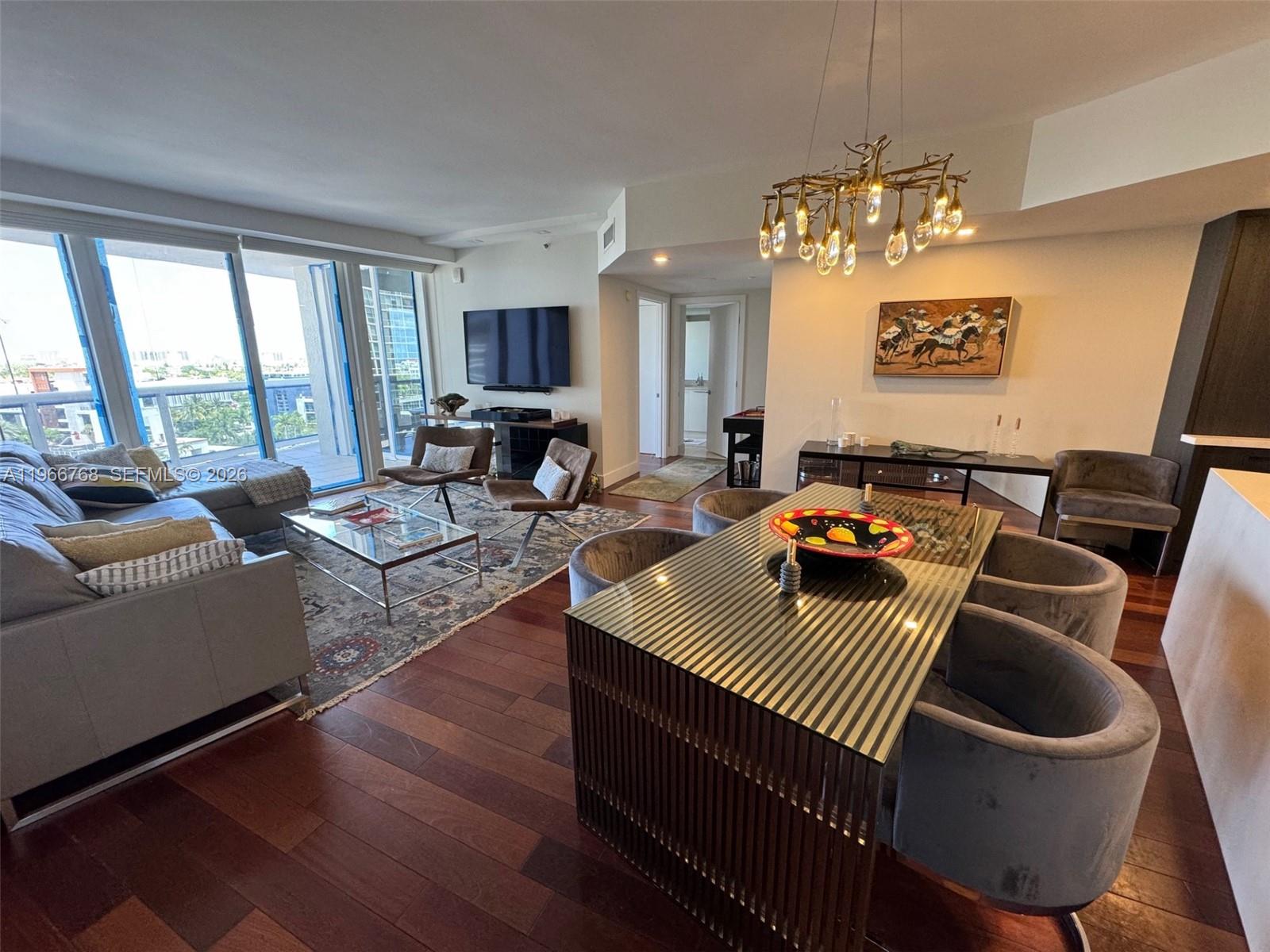 400 Alton Rd #905, Miami Beach FL 33139