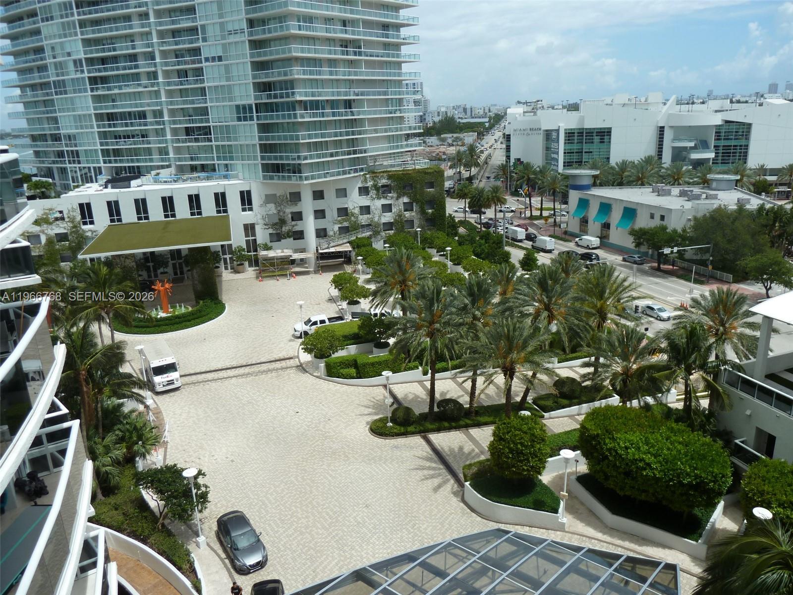 400 Alton Rd #905, Miami Beach FL 33139