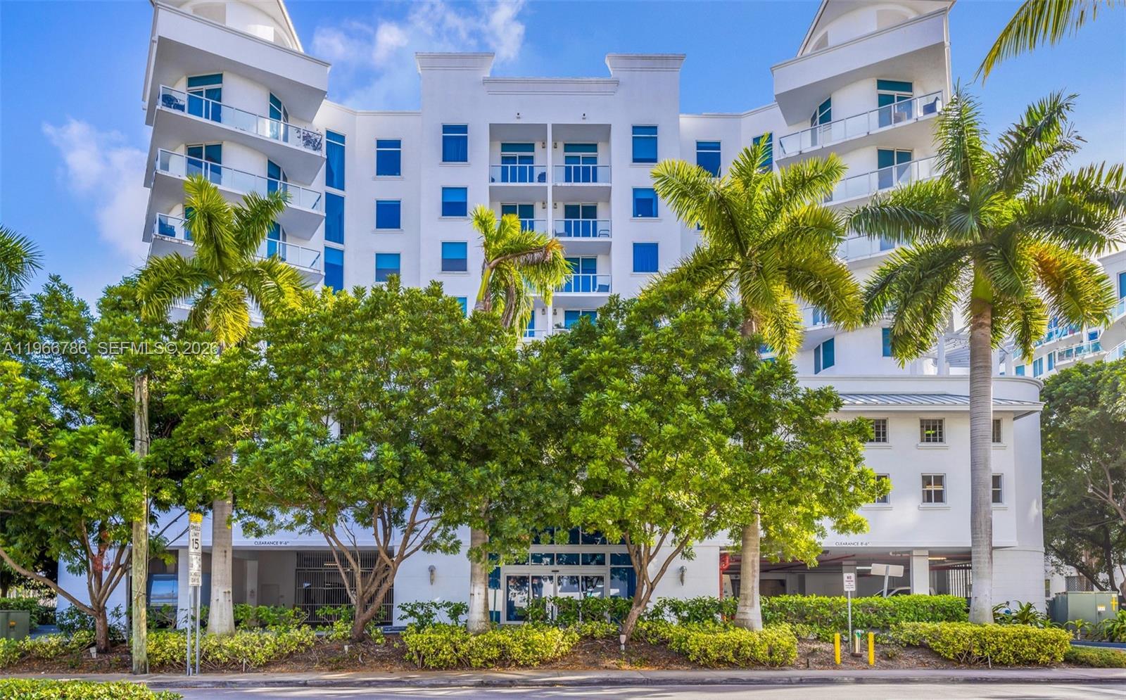3030 NE 188th St #602, Aventura FL 33180