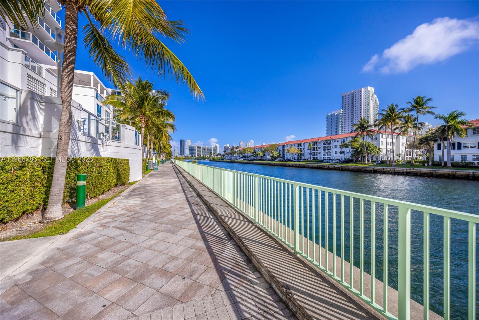 3030 NE 188th St #602, Aventura FL 33180