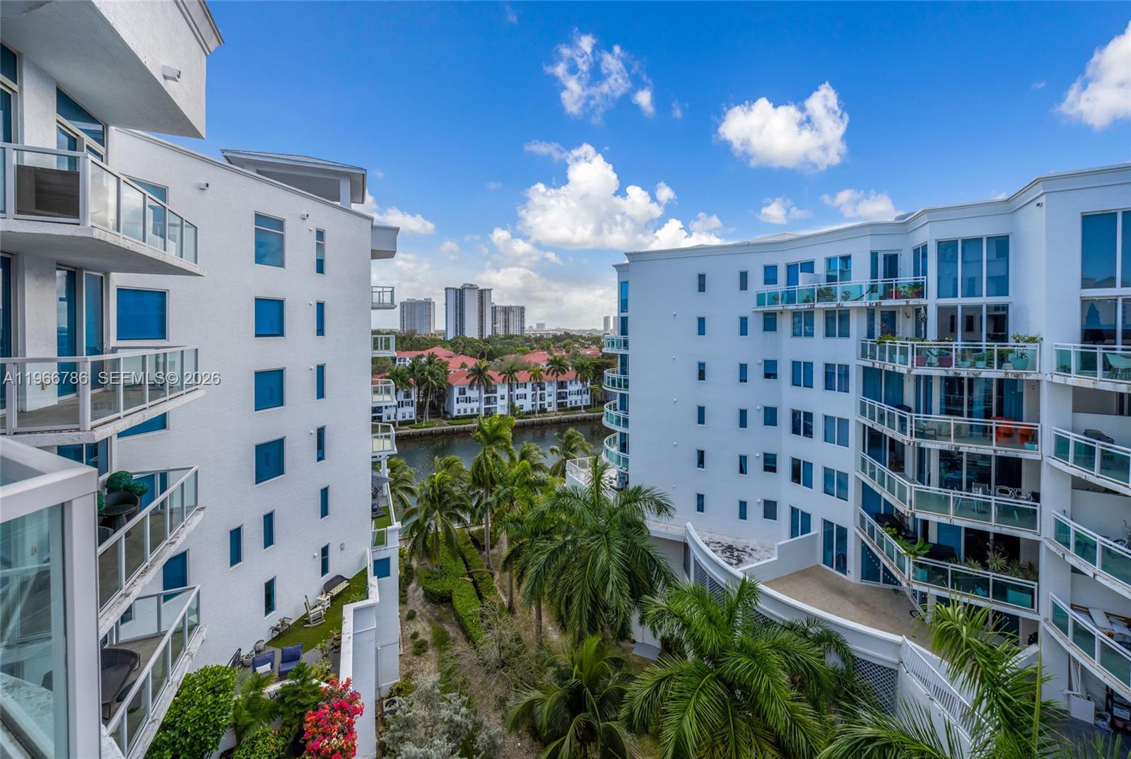 3030 NE 188th St #602, Aventura FL 33180