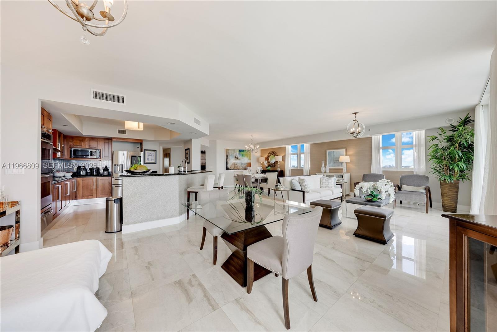3301 NE 183rd St #1701, Aventura FL 33160