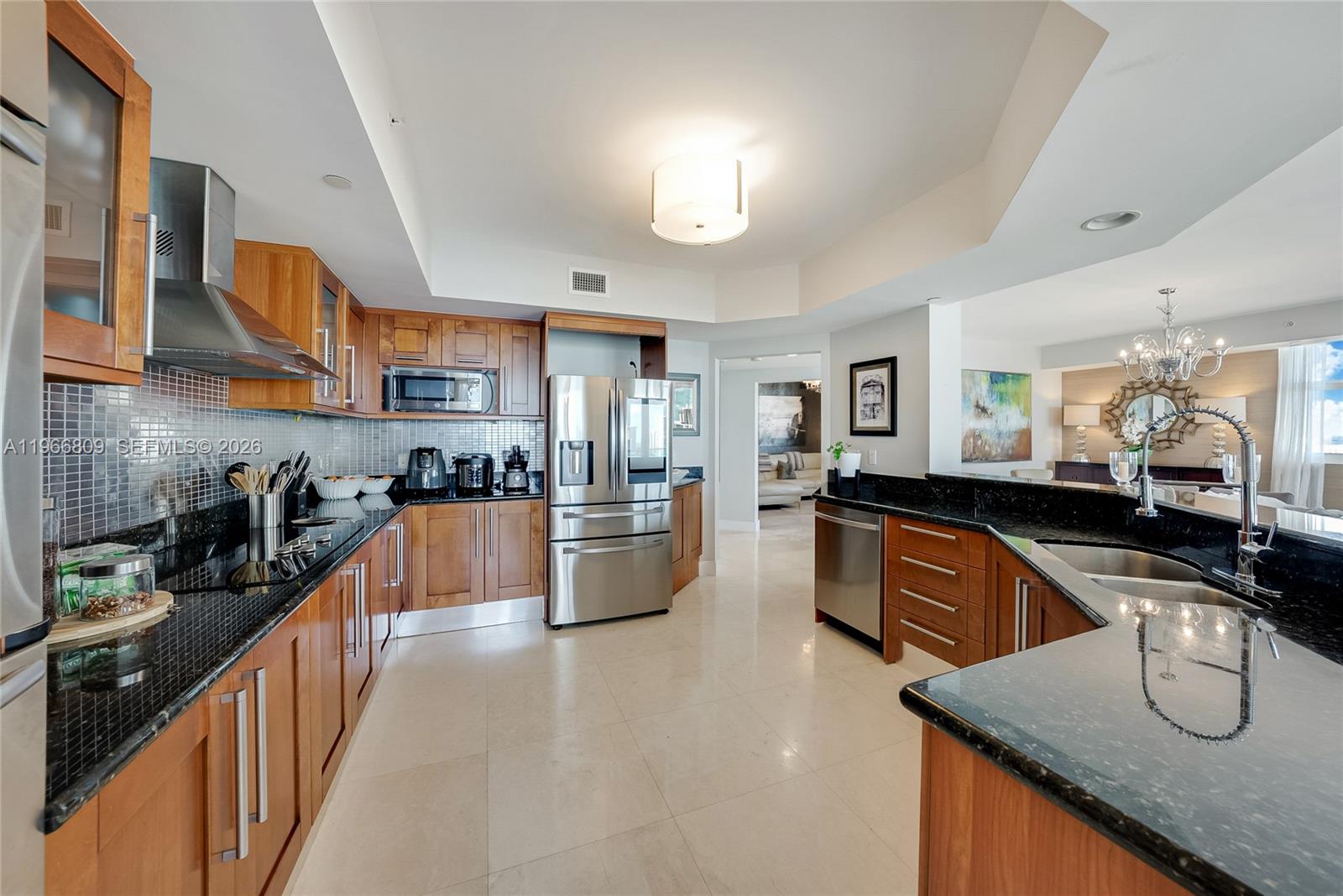 3301 NE 183rd St #1701, Aventura FL 33160