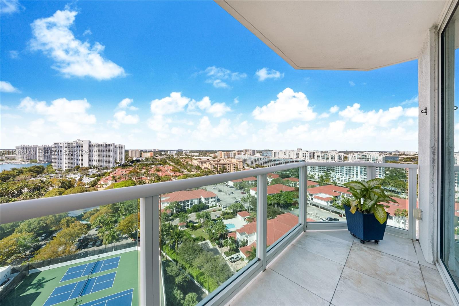 3301 NE 183rd St #1701, Aventura FL 33160