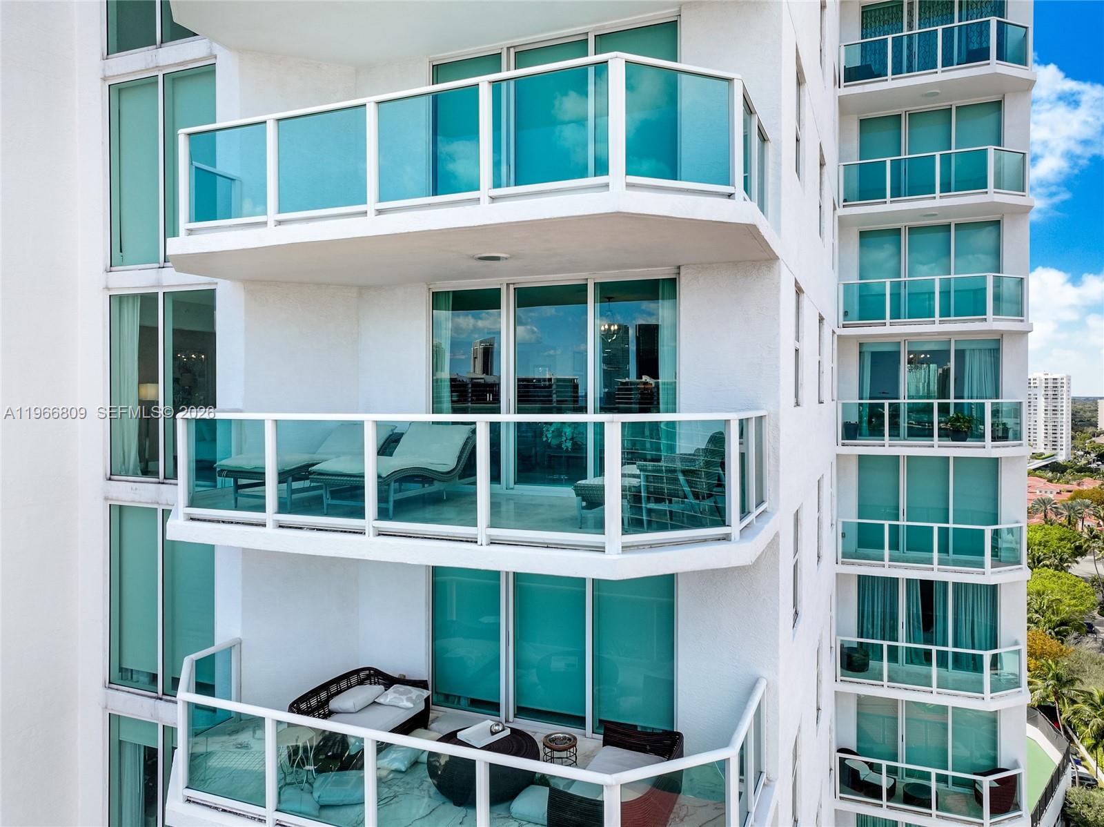 3301 NE 183rd St #1701, Aventura FL 33160