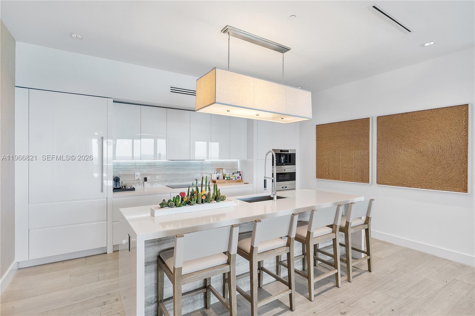 102 24th St #PH-1612, Miami Beach FL 33139