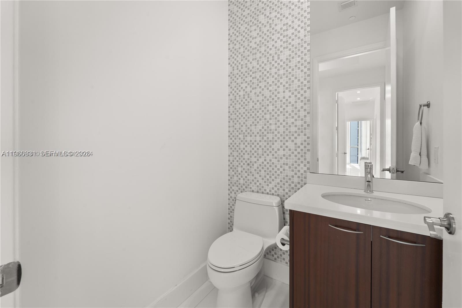 16001 Collins Ave #3501, Sunny Isles Beach FL 33160