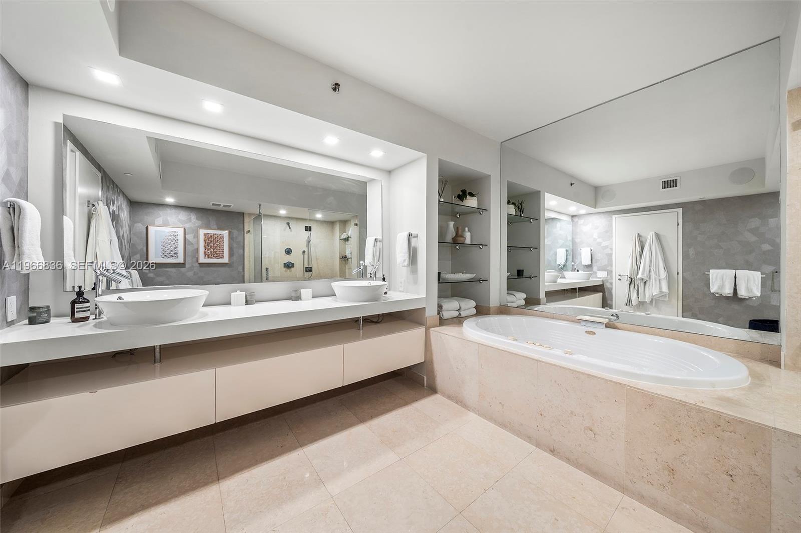 450 Alton Rd #2706, Miami Beach FL 33139