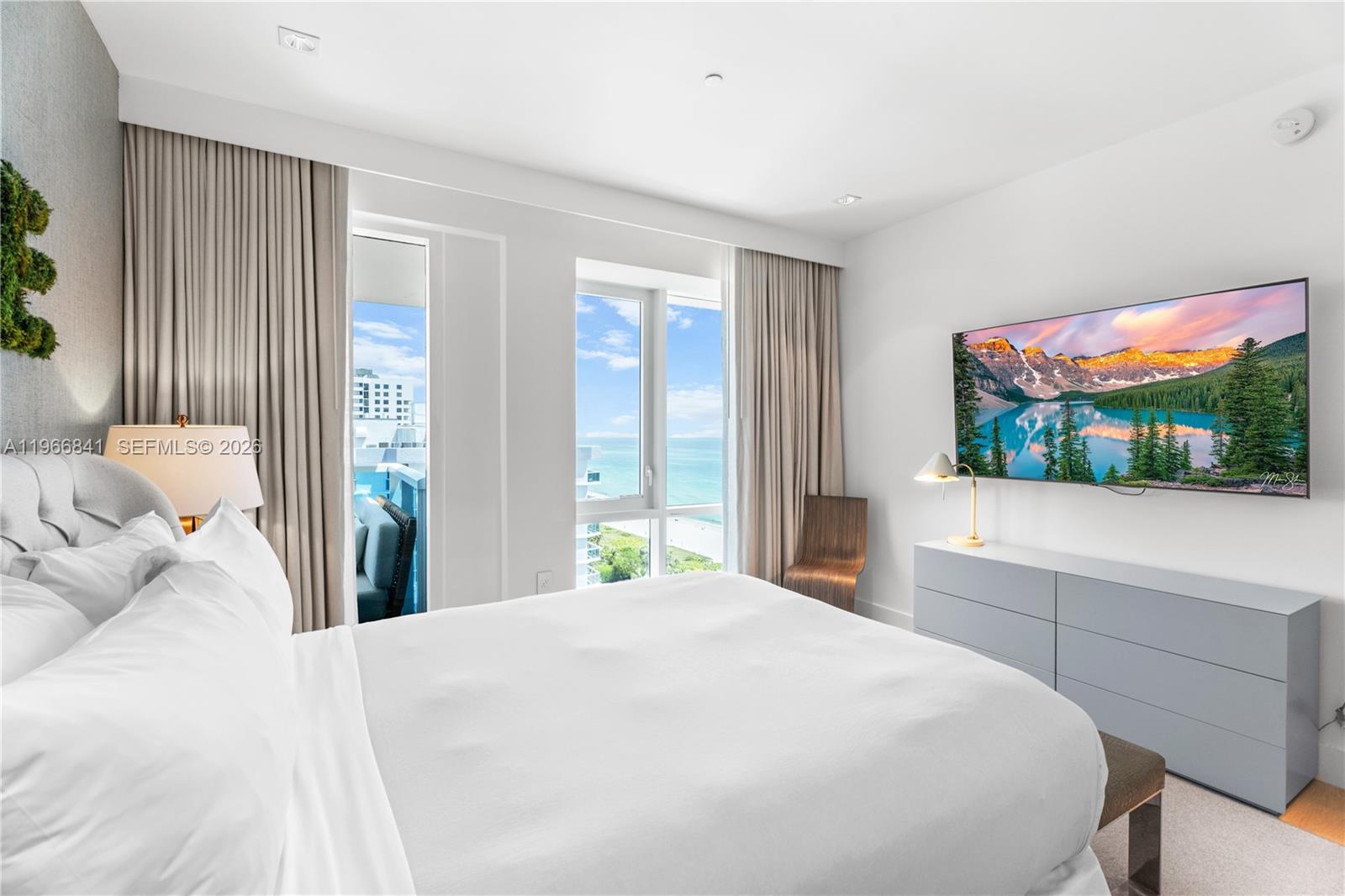 102 24th St #PH-1705, Miami Beach FL 33139